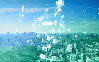Symbolbild zeigt eine Stadt, die die Immobilienwirtschaft symbolisiert und darüber Icons, die ESG Daten darstellen.